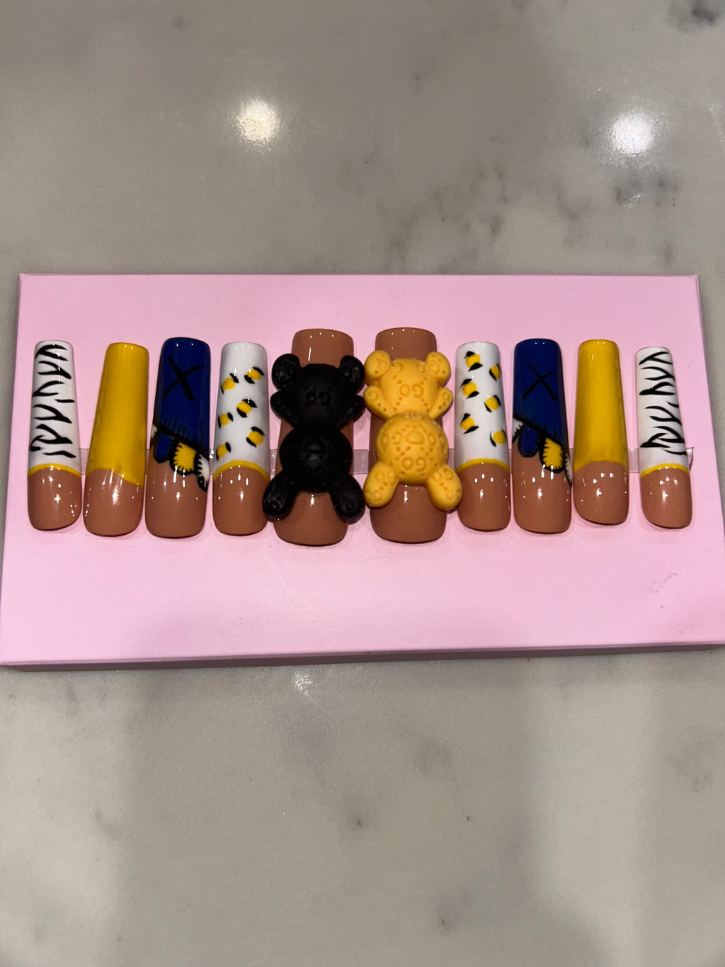 Handmade acrylic teddy bear press on nails XL